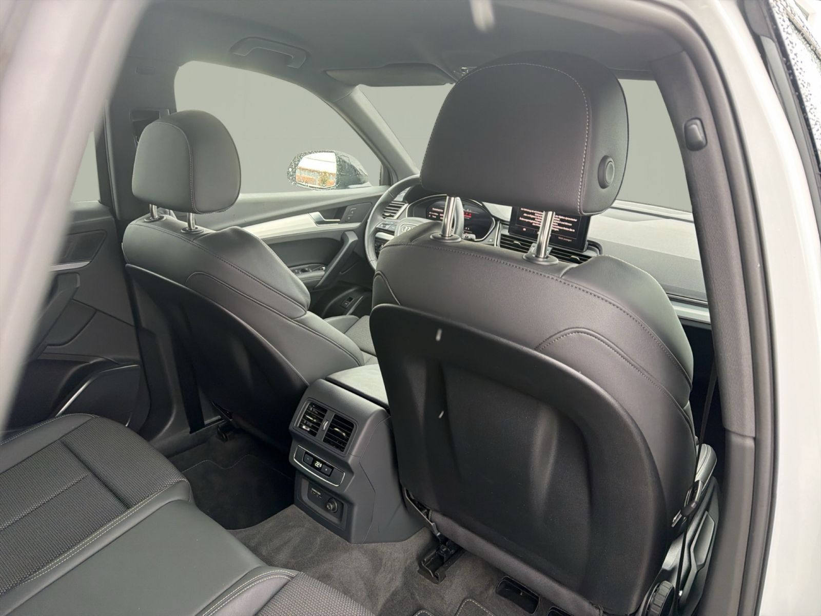 Audi Q5 S line 40 TFSI qu AHK/Matrix/Kam/ACC/PBox/20"
