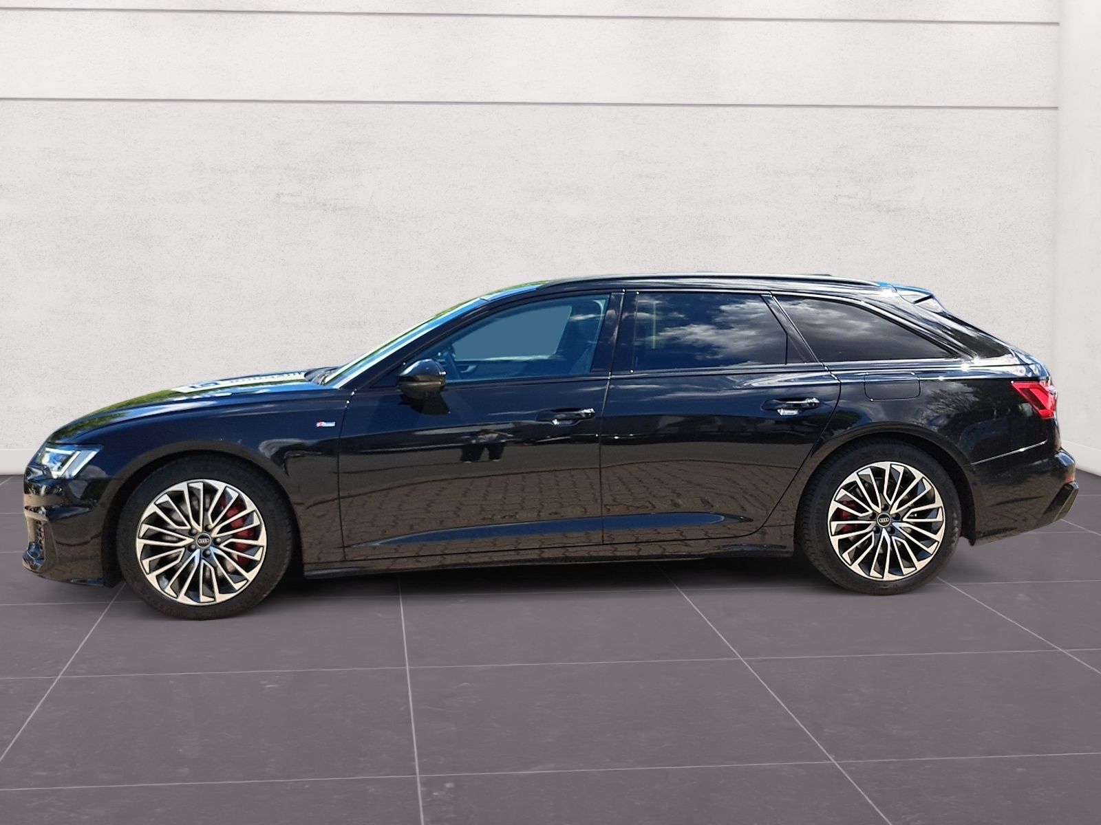 Audi A6 Avant S line 55 TFSIe quattro S tronic AHK NA