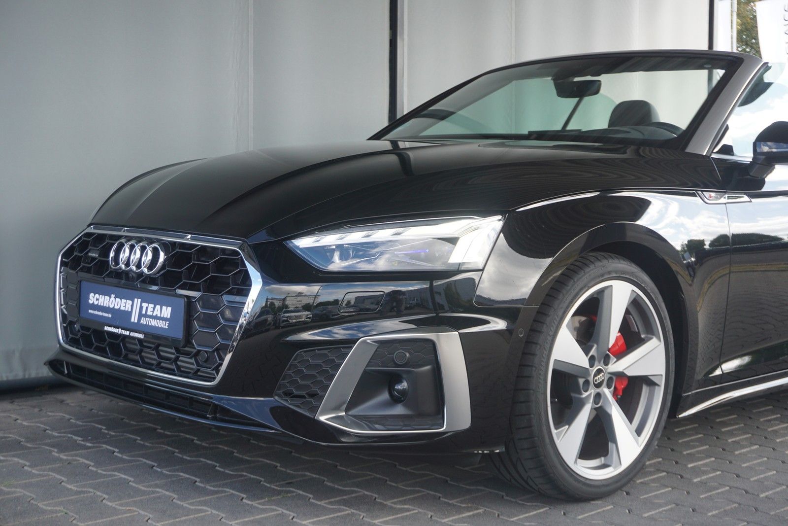 Audi A5 Cabriolet 40 TFSI quattro S line LaserAHK ACC