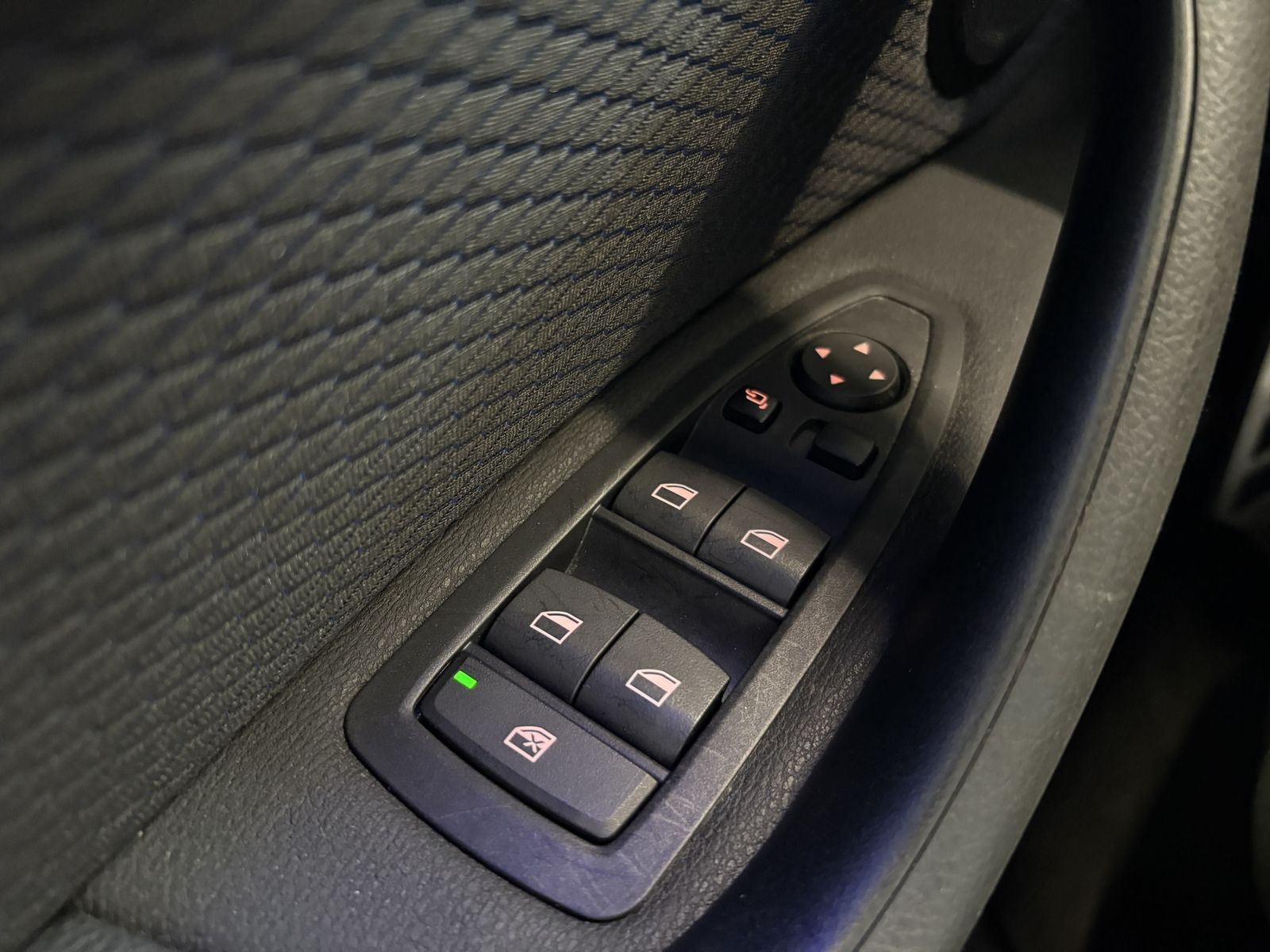 BMW X1 xDrive20i M Sport - Samsaru's Car Outlet