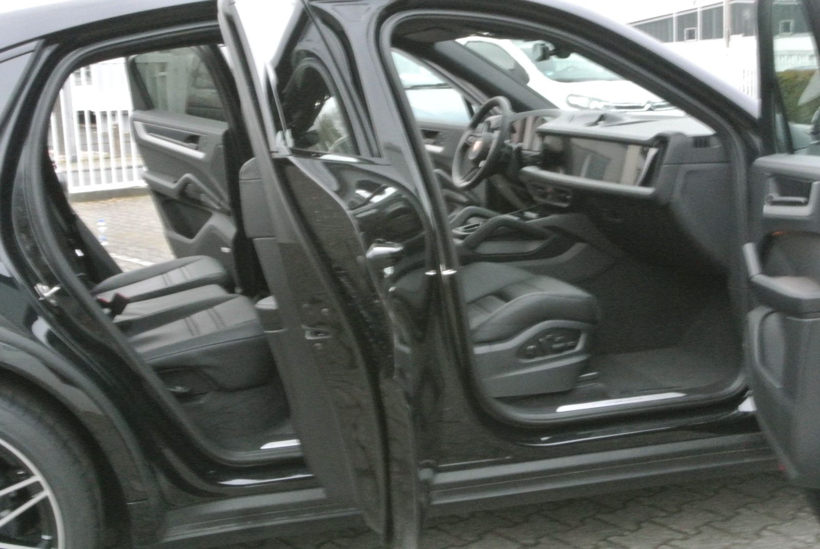 Porsche Cayenne Coupe E-Hyb,sport des,3 disply,22",