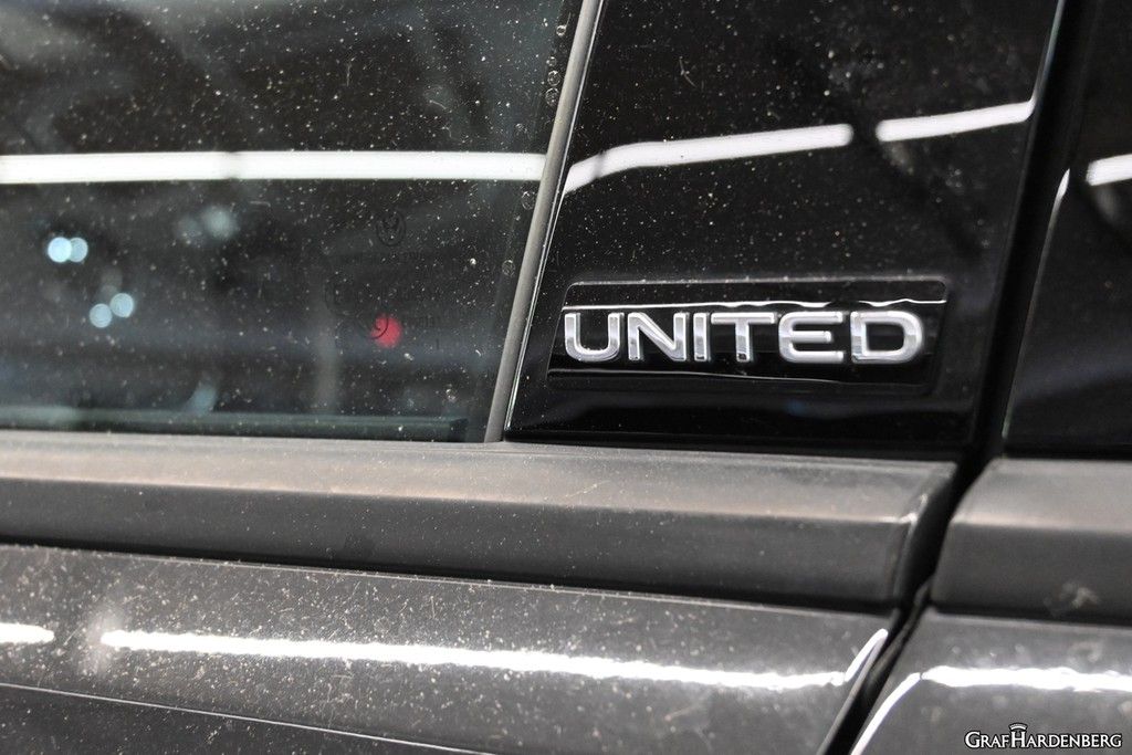 Volkswagen T-Roc 1.5 TSI Automatik United - Samsaru's Car Outlet