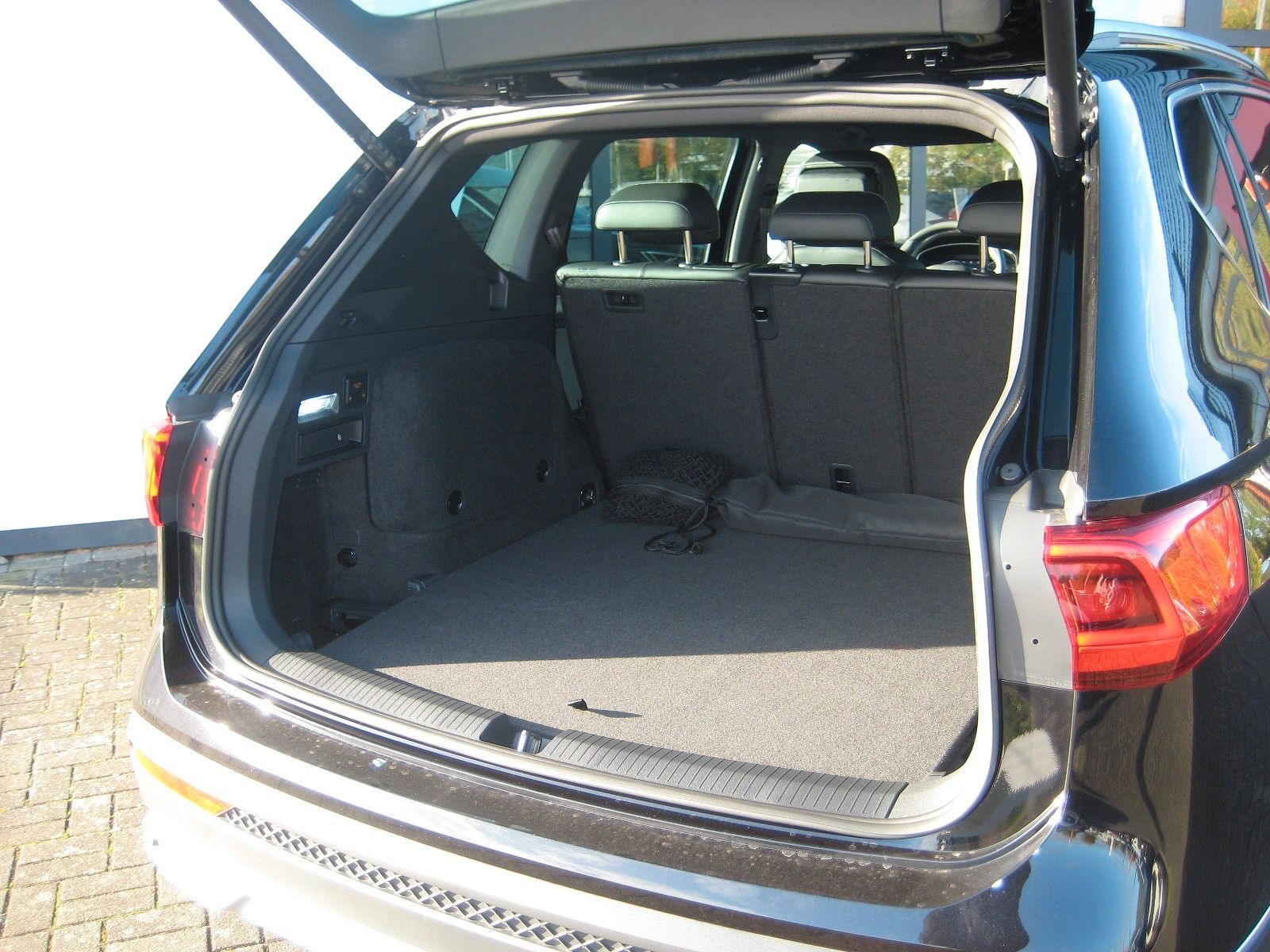 Seat Tarraco Xperience 1.4 e-Hybrid - Samsaru's Car Outlet