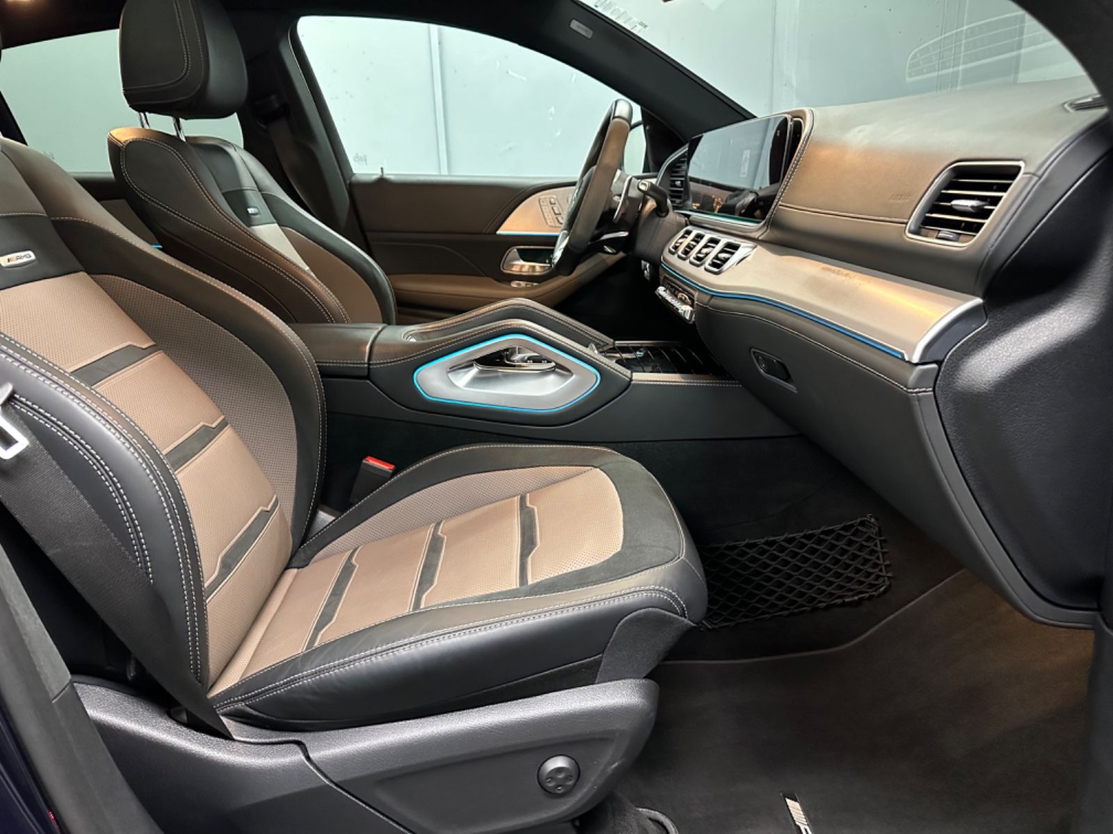 Mercedes-Benz GLE 63 S 4MATIC+ *PANORAMA*NIGHT*VMAX*MULITBEAM*