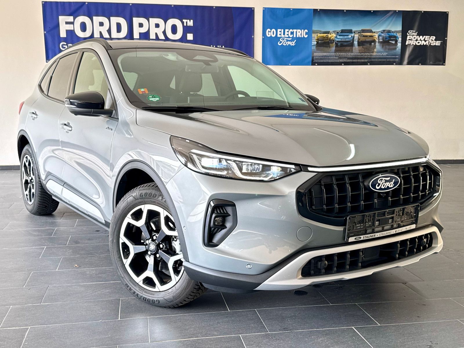 Ford Kuga 2.5 Duratec PHEV Active X*ACC*360°*NAVI*SHZ