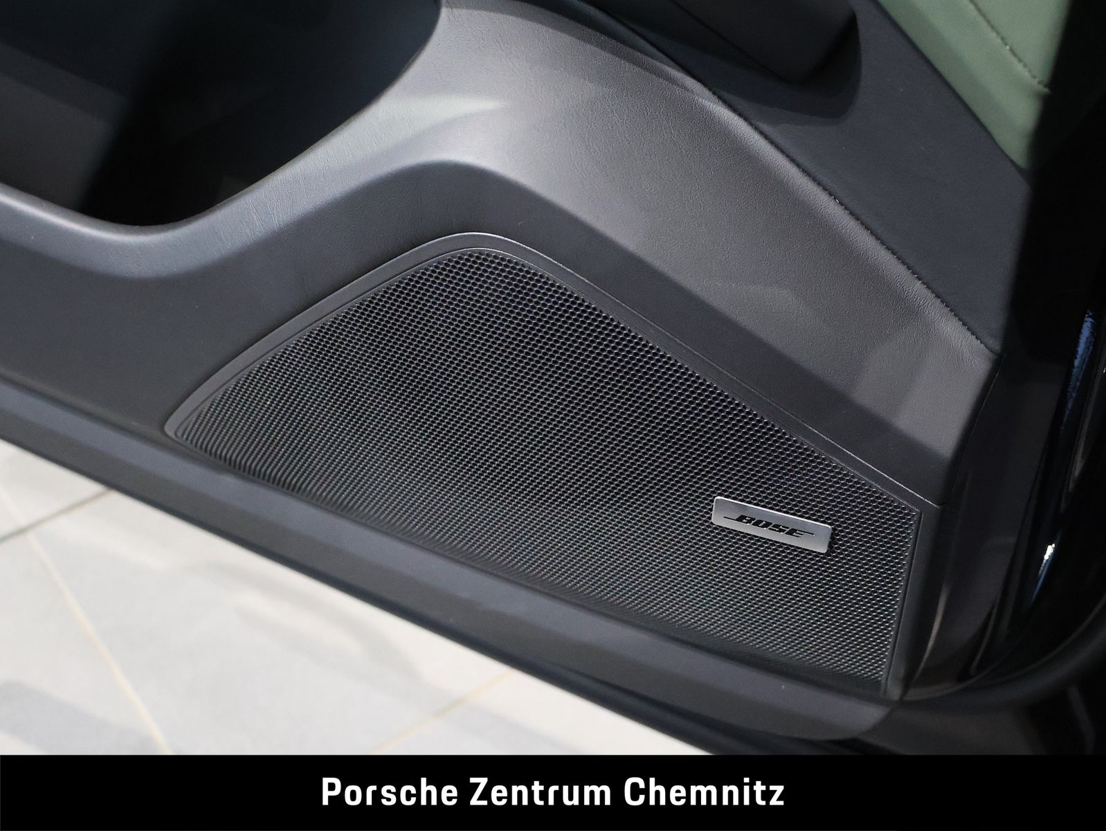 Porsche Cayenne E-Hybrid Luftfed.;BOSE;HD-Matrix;22"