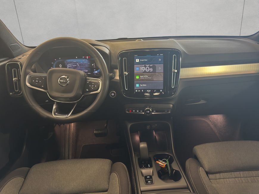 Volvo XC40 B3 DKG LED Google-Maps Kamera PDCv+h AHK