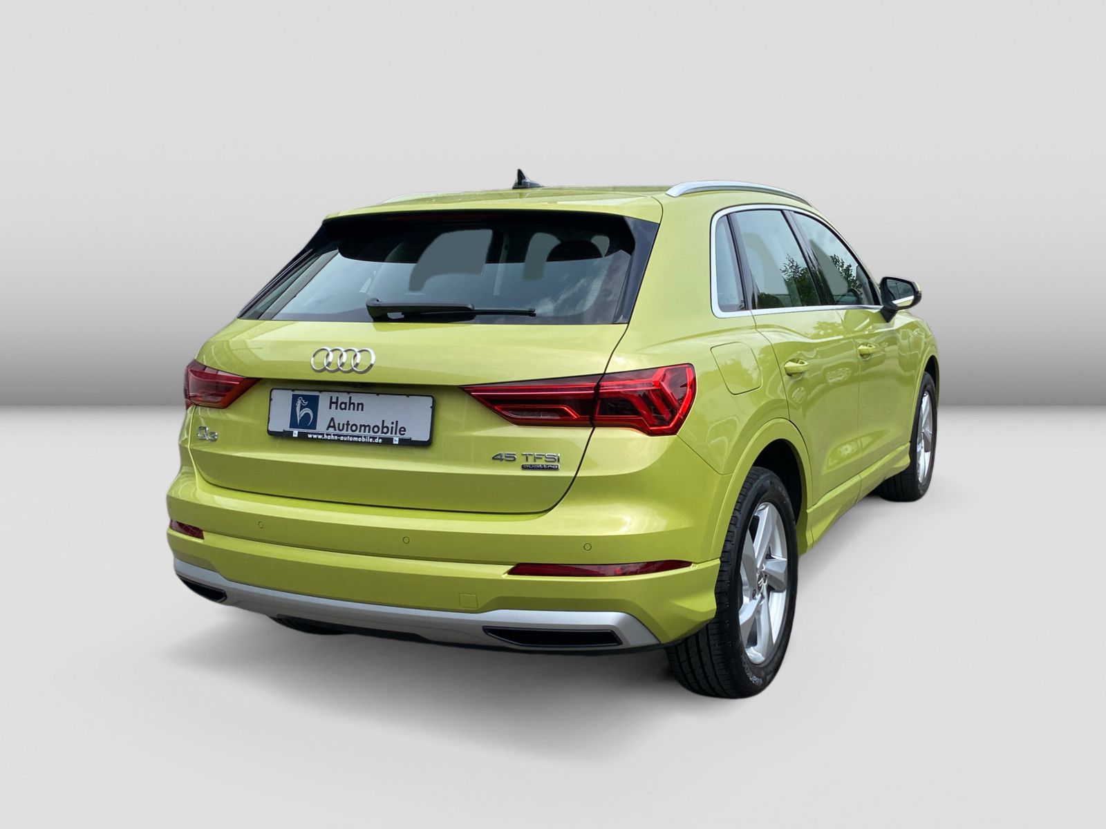 Audi Q3 45 2,0TFSI DSG Quattro Advanced - Samsaru's Car Outlet