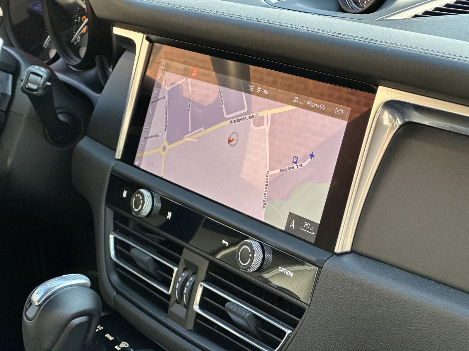 Porsche Macan T - Samsaru's Car Outlet