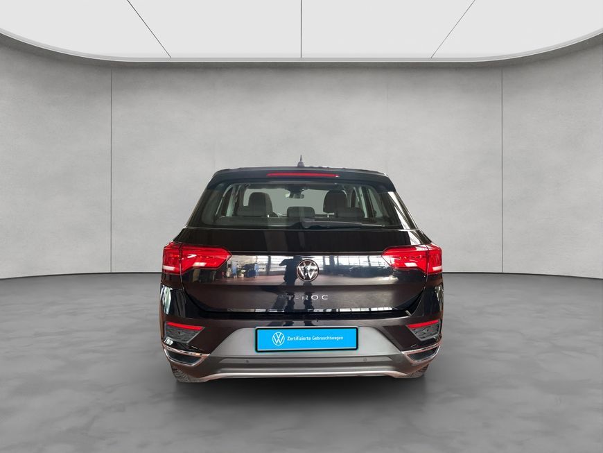 Volkswagen T-Roc 1.5 TSI Style - Samsaru's Car Outlet