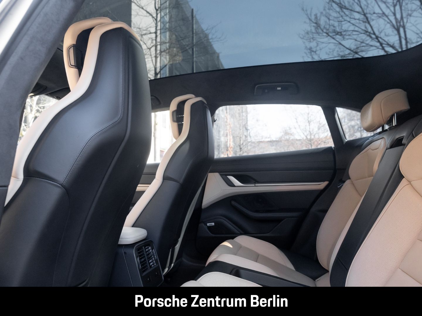 Porsche Taycan Turbo S Cross Turismo BOSE Surround-View