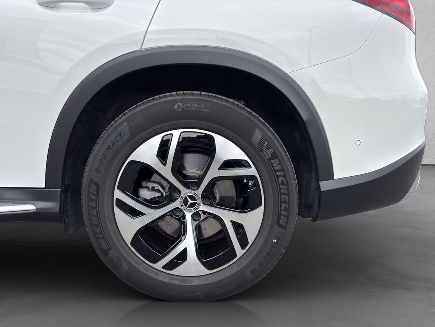 Mercedes-Benz GLC 220 d Avantgarde Adv.Plus Pano Standh. AHK T