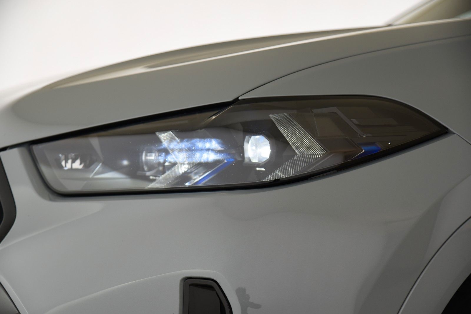 BMW X6 xDrive30d M Sport Pro Gestik Pano ACC H&K HUD