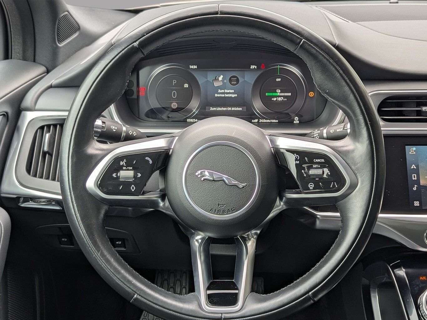 Jaguar I-Pace EV400 S 90kWh PANO*SHZ*BLACK*BLIS