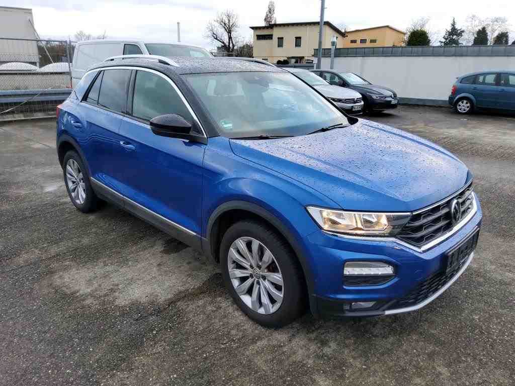 Volkswagen T-ROC 1.5 TSI Sport - Samsaru's Car Outlet