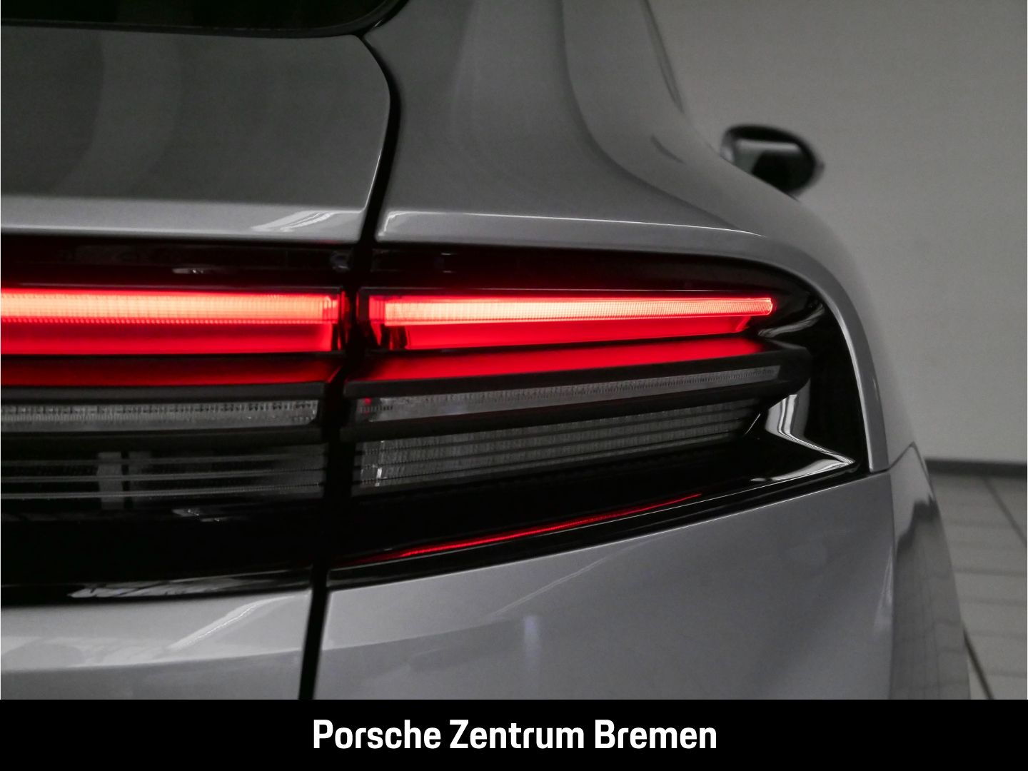 Porsche Macan 4S - Samsaru's Car Outlet