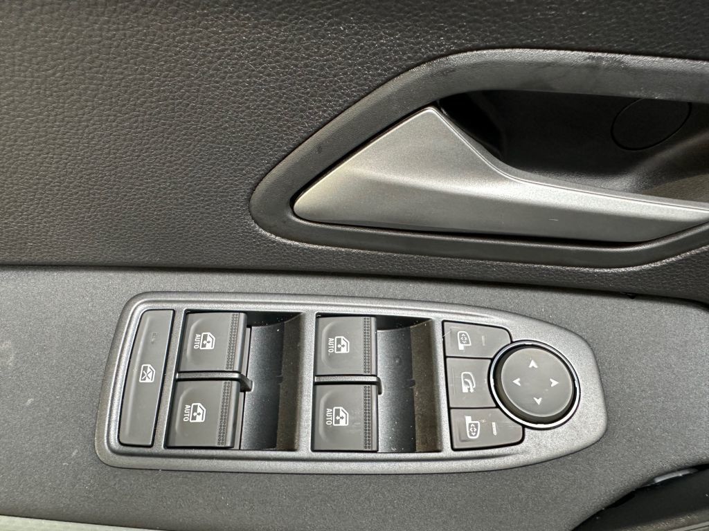 Dacia Duster TCe 130 4x4 - Samsaru's Car Outlet