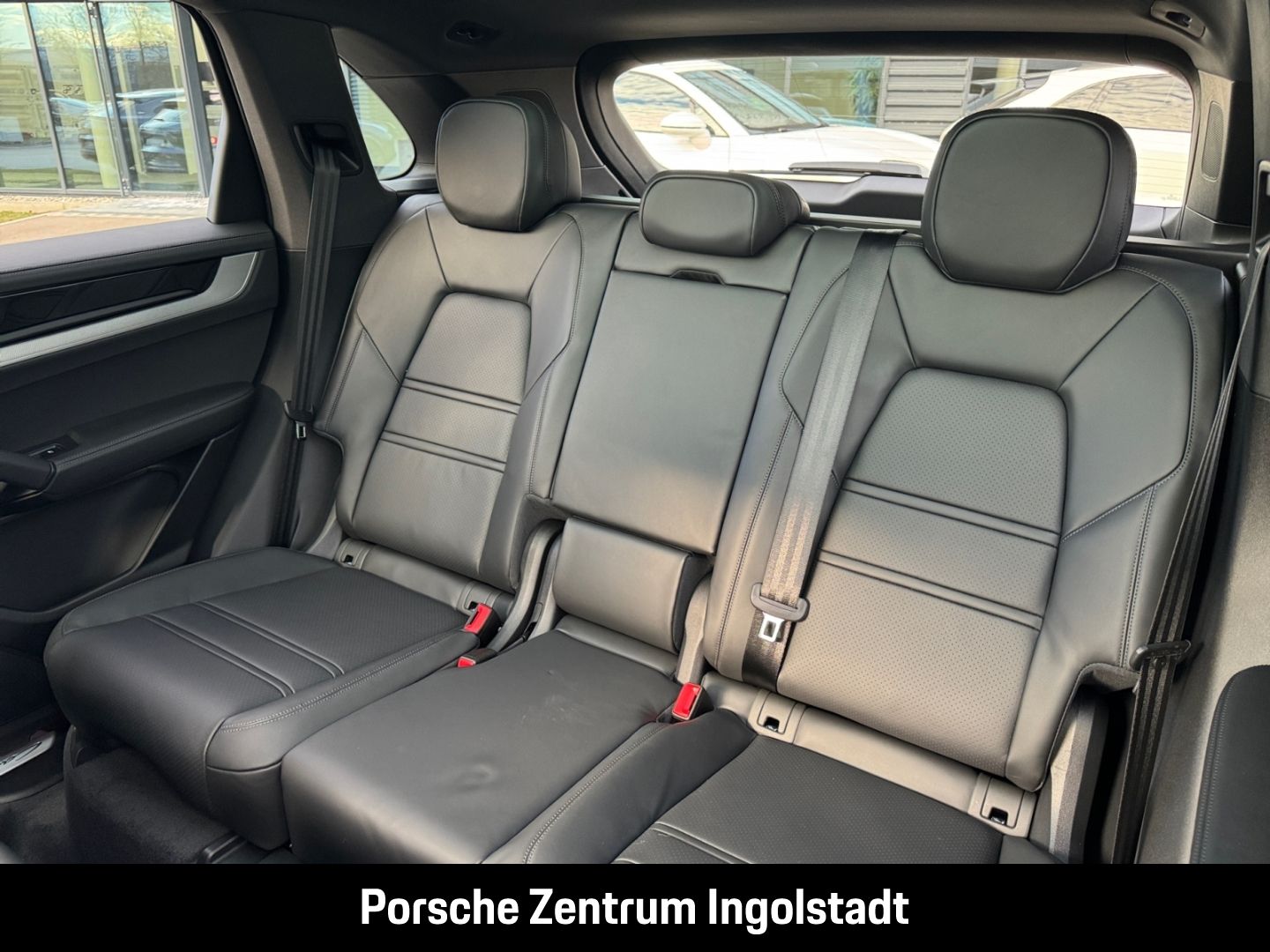 Porsche Cayenne S E-Hybrid, Hinterachslenkung, SAG, 18 W
