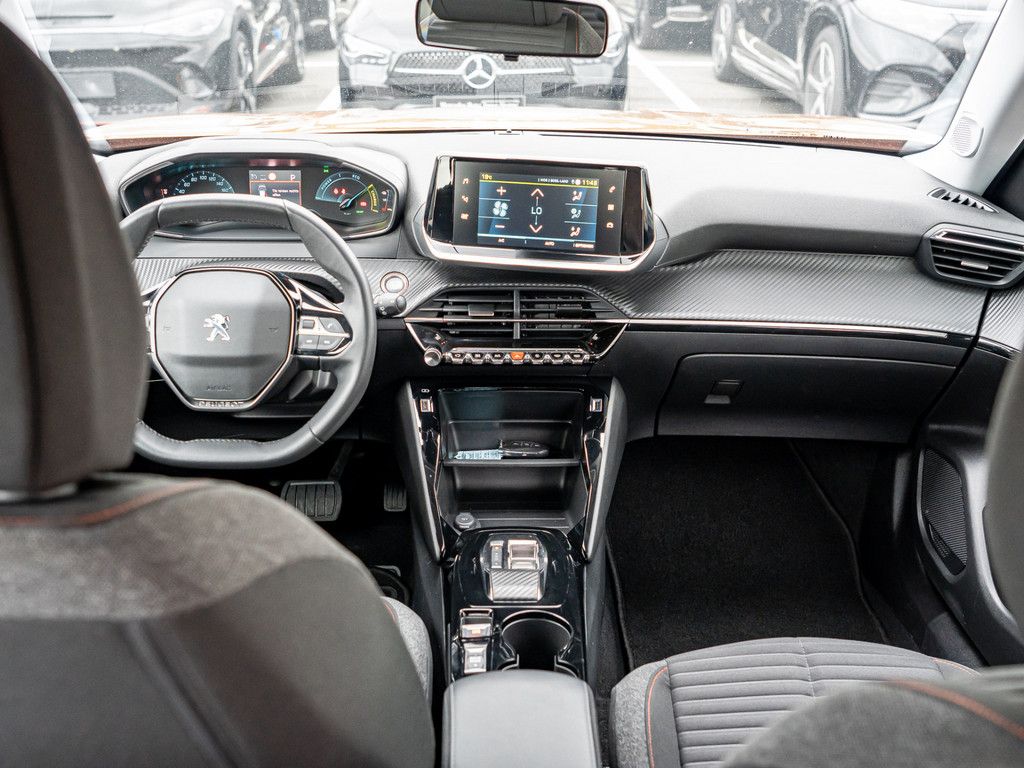 Peugeot e-2008 Active - Samsaru's Car Outlet