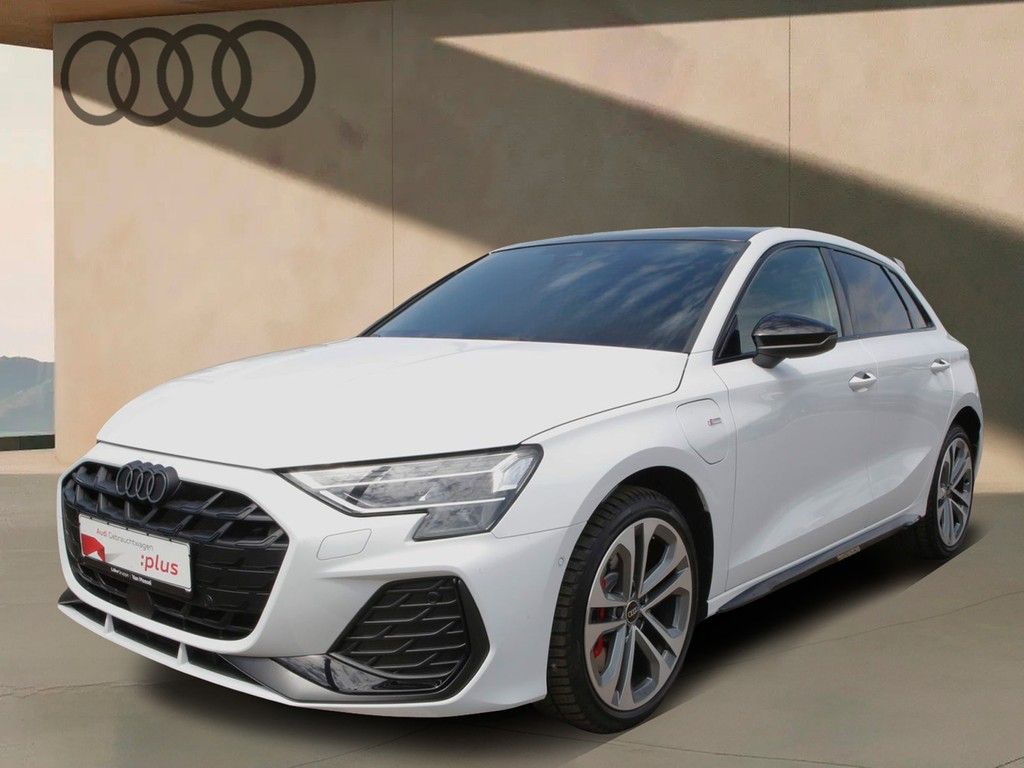 Audi A3 Sportback 45 TFSI e S line 18"|LEDER|PANO|SHZ