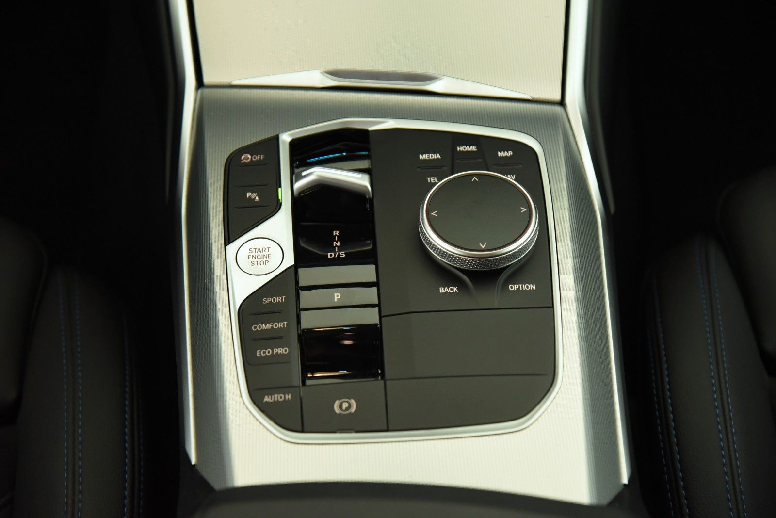 BMW 320d Touring xDrive M Sport - Samsaru's Car Outlet