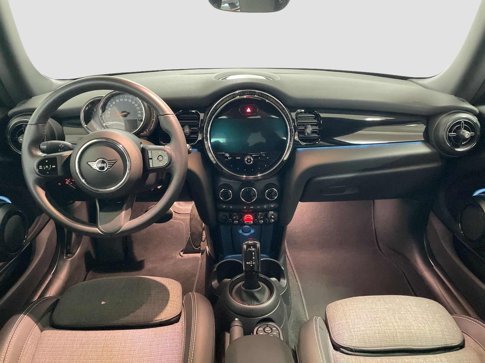 MINI Cooper S - Samsaru's Car Outlet