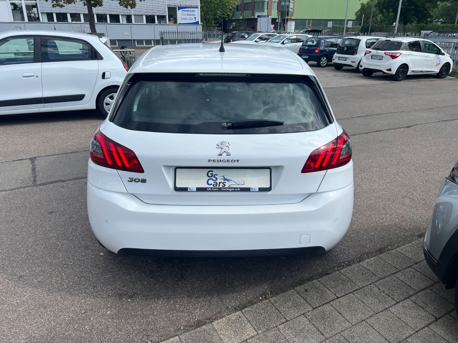 Peugeot 308 Active Pack - Samsaru's Car Outlet