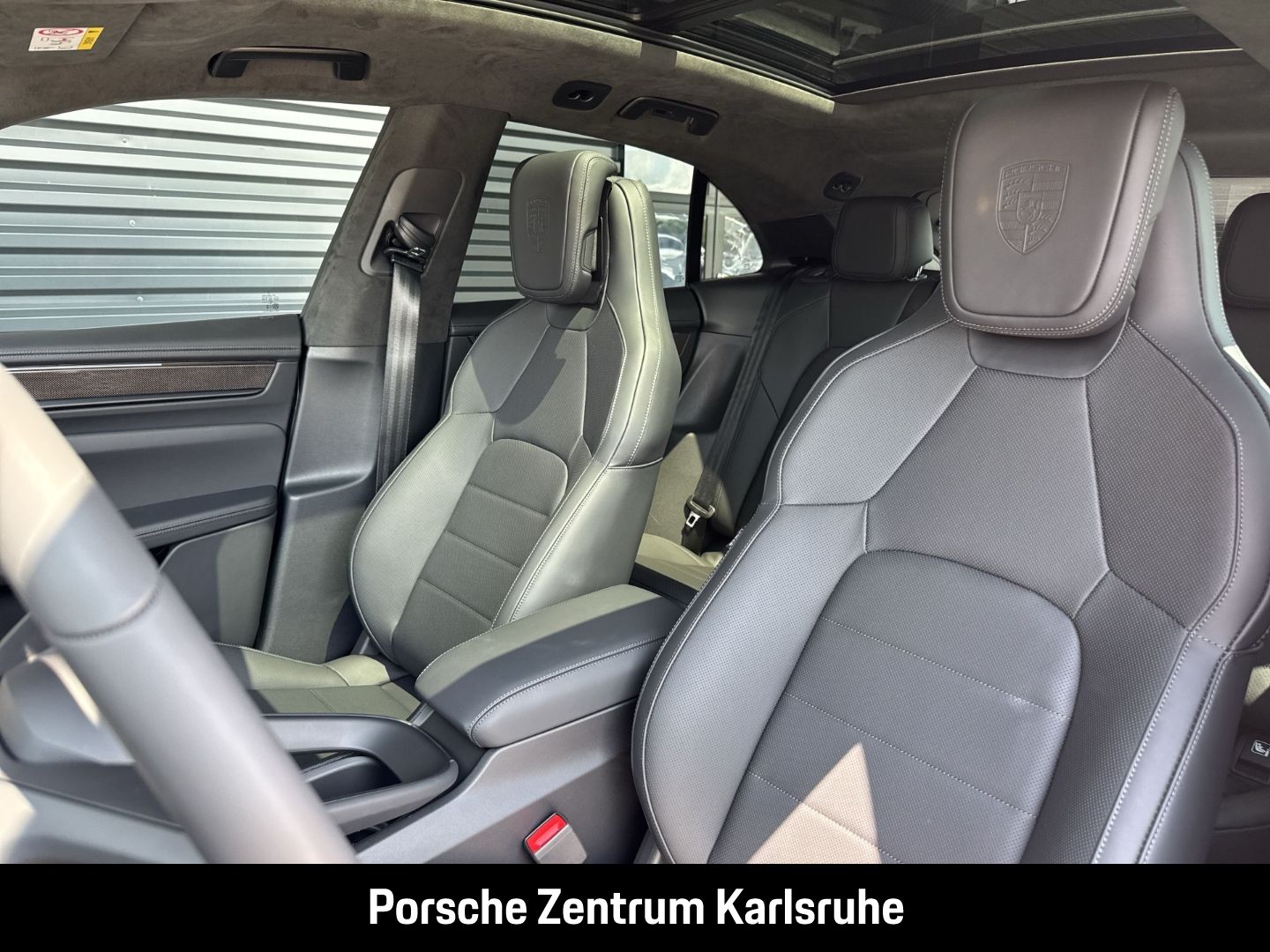 Porsche Macan Turbo BOSE Luftfederung LED-Matrix