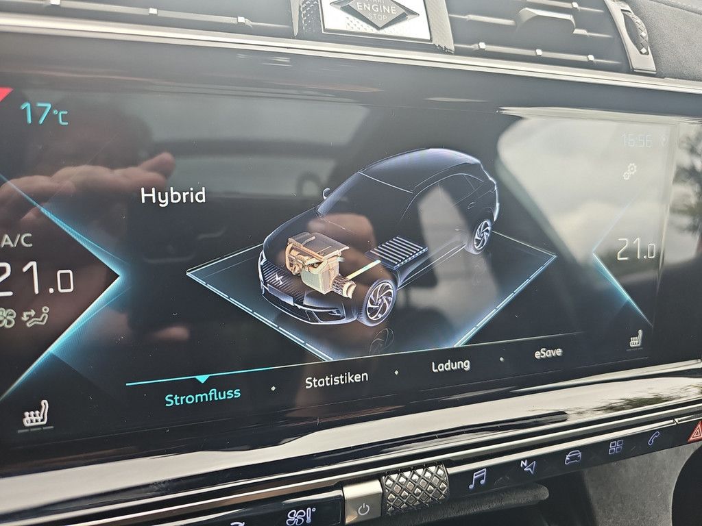 DS Automobiles DS 7 Crossback E-Tense 225 Performance Line +