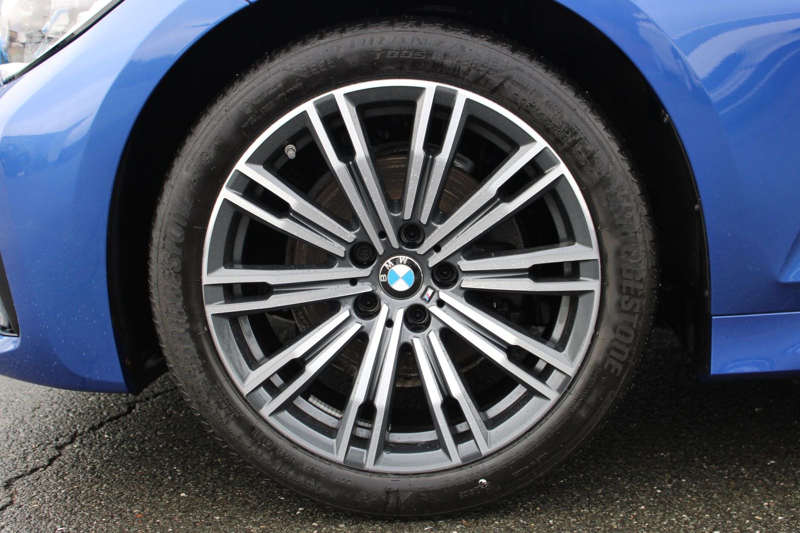 BMW 320d xDrive A M Sport HiFi DAB WLAN Komfortzg.