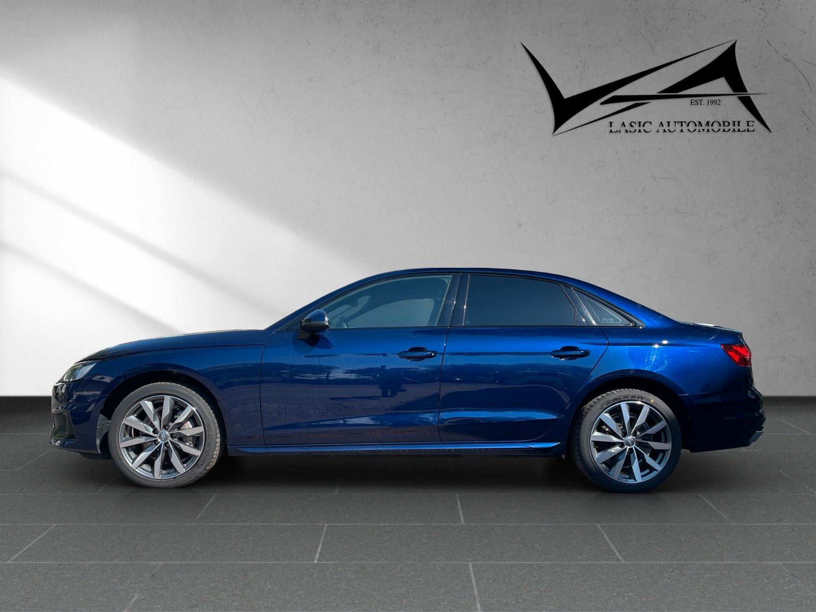 Audi A4 40 TDI quattro advanced - Samsaru's Car Outlet