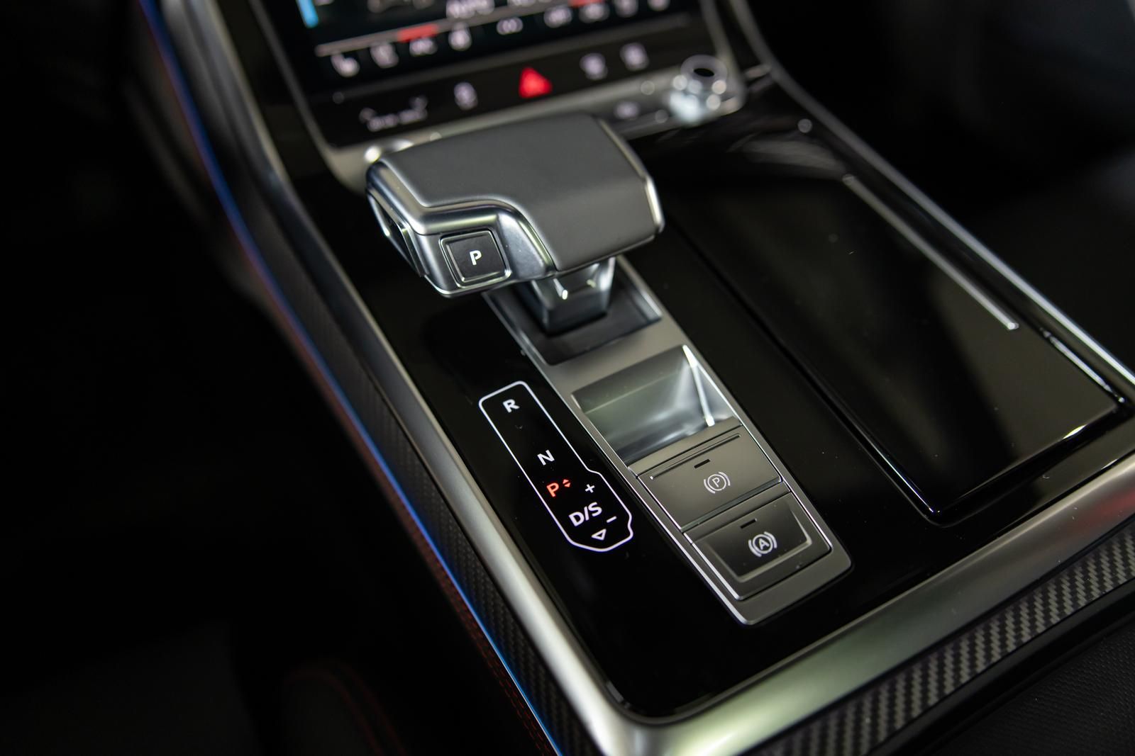 Audi Q7 60 TFSI e quattro S-line AHK PANO B&O MASSAGE