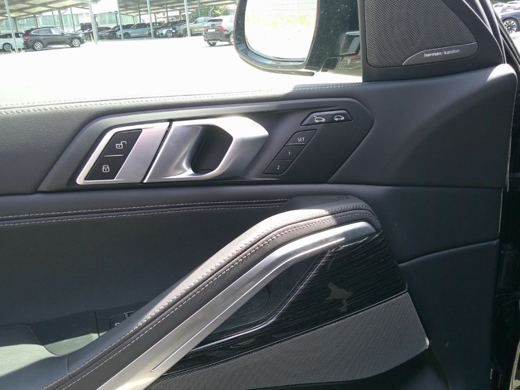 BMW X6 30 d xDrive M Sport - Samsaru's Car Outlet