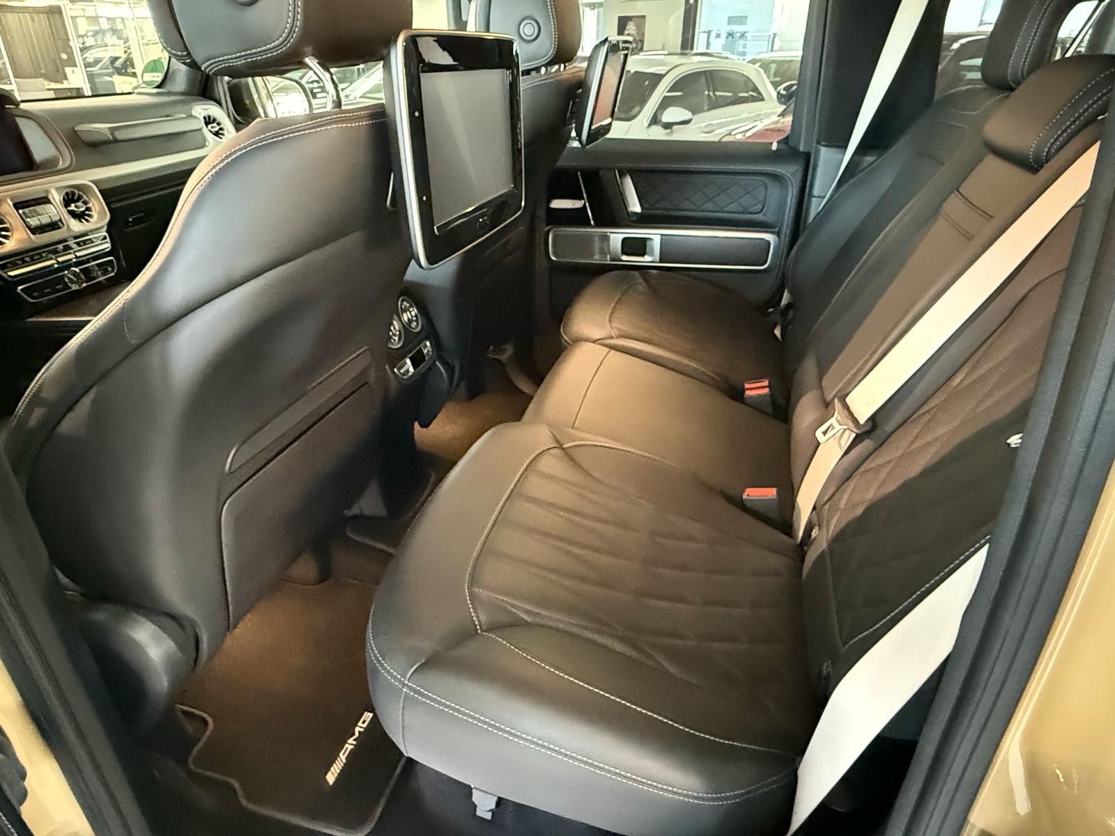 Mercedes-Benz G63 AMG - Samsaru's Car Outlet