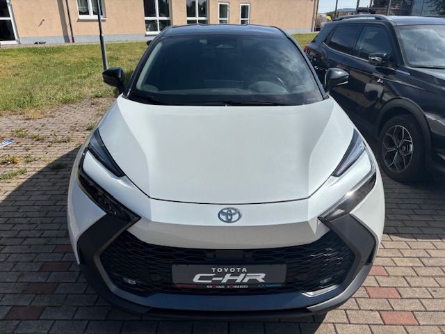 Toyota C-HR 2.0 Hybrid Team Deutschland
