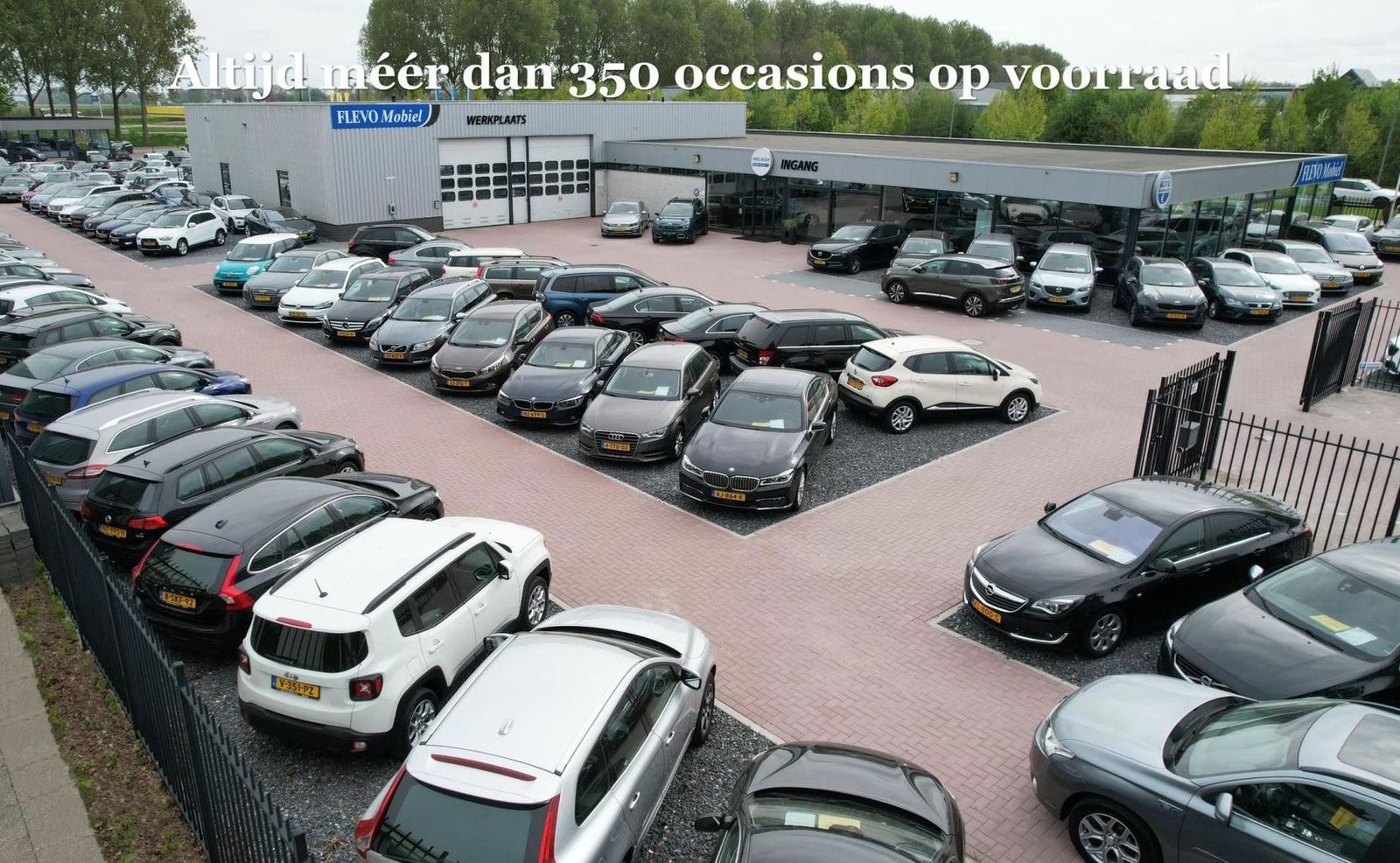 Volvo V40 1.5 T3 Polar+ Sport Aut. Pano|Leder-Alcant|C
