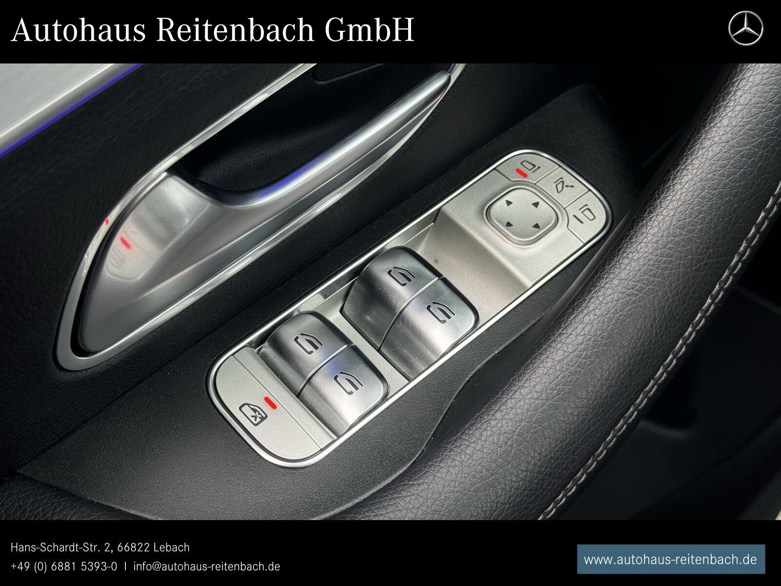 Mercedes-Benz GLE300d 4M AMG+PANO+AHK+360 BURMES+AIRMATIC+MEMO