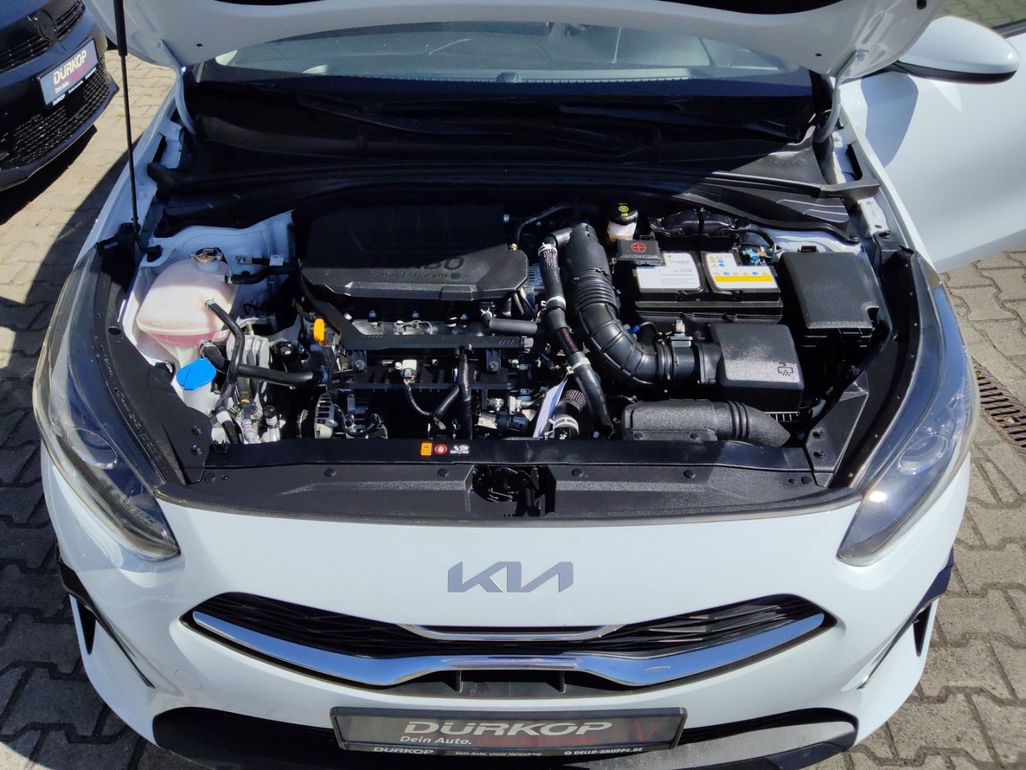 Kia Ceed BEST 1.5T GDi - Samsaru's Car Outlet
