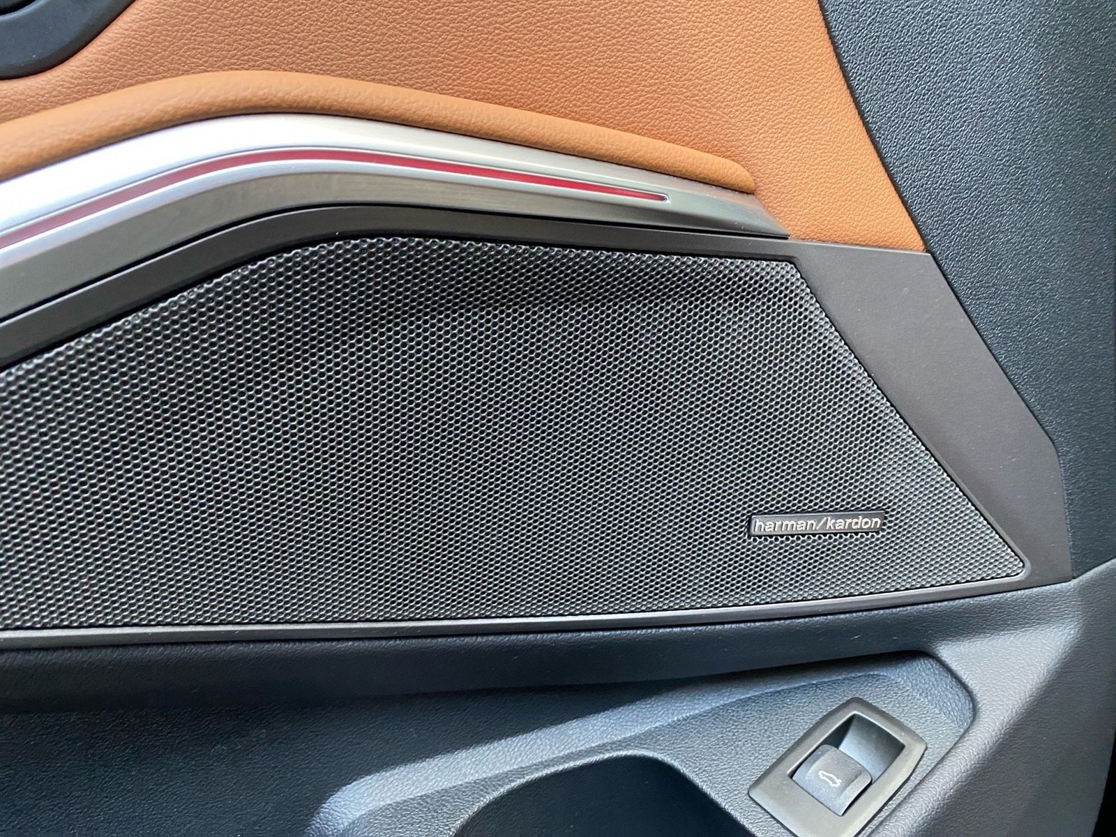 BMW 320i Touring M Sport Pro HUD Pano ad.LED ACC H/K