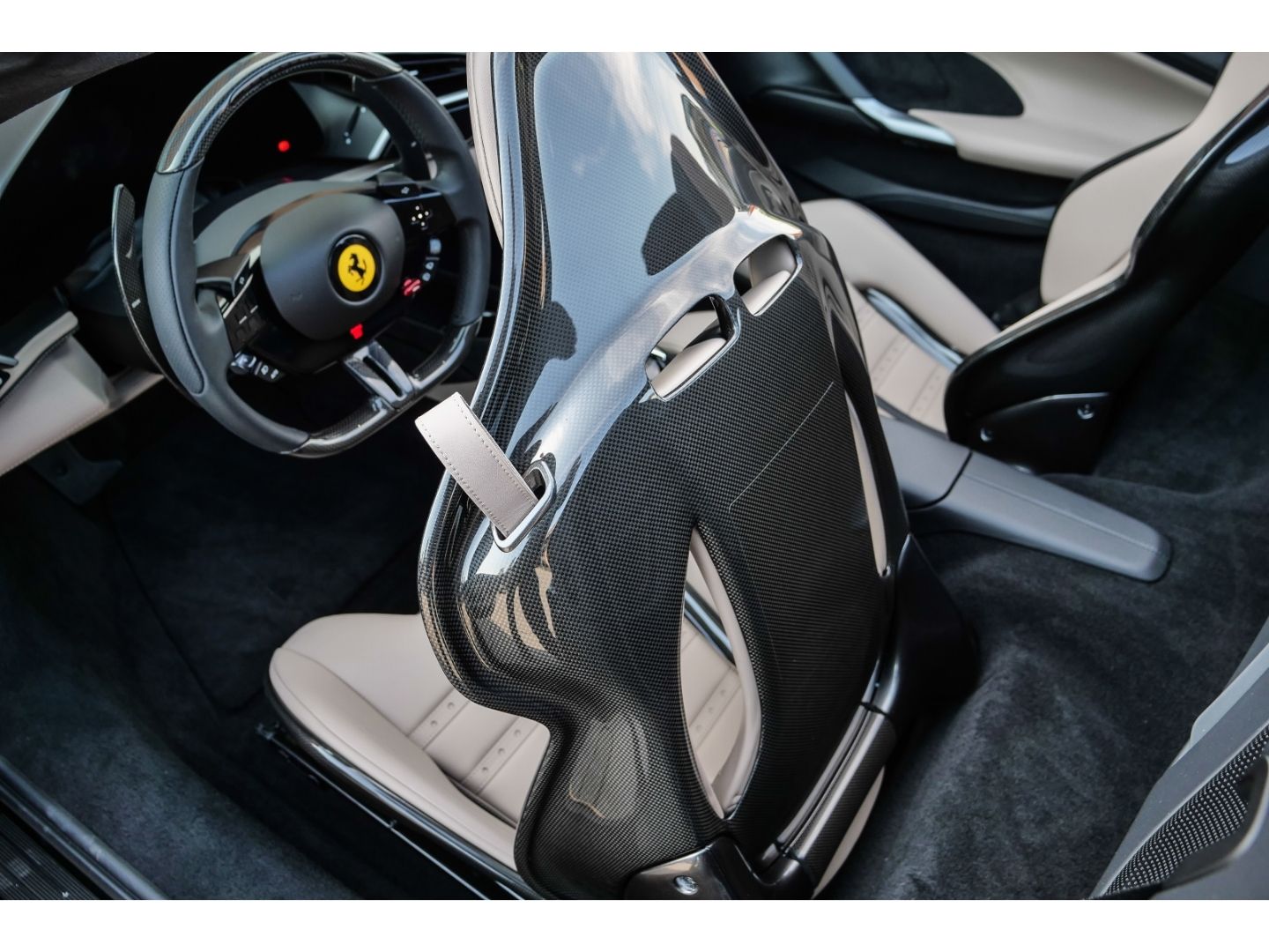 Ferrari 296 GTS - Samsaru's Car Outlet