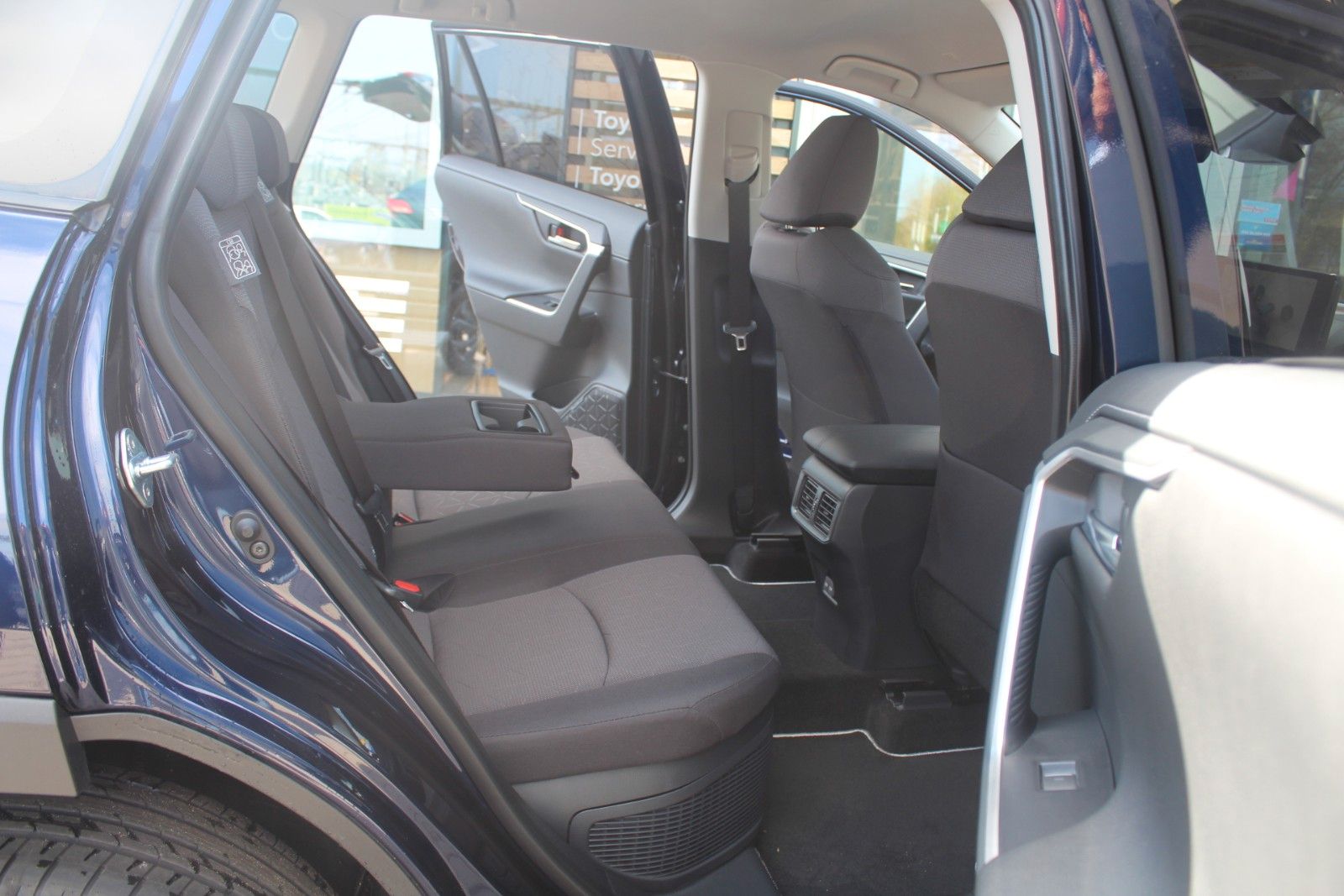 Toyota RAV4 2.5 Hybrid Teamplayer*LED*KAMERA*PDC*NAVI*