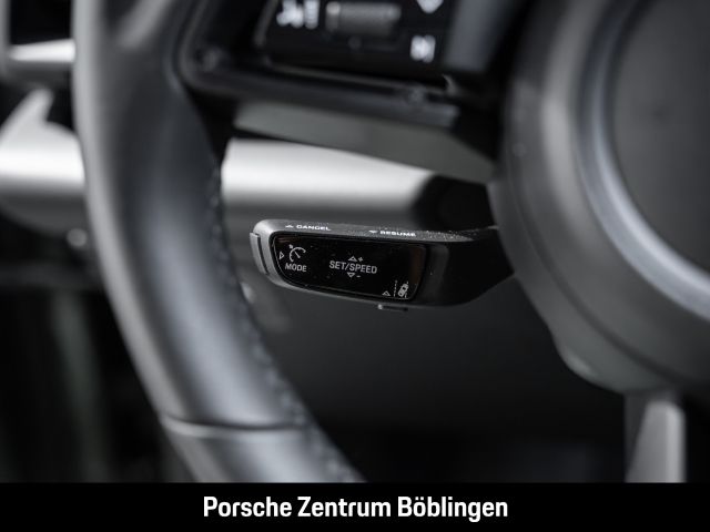 Porsche Macan 4 - Samsaru's Car Outlet