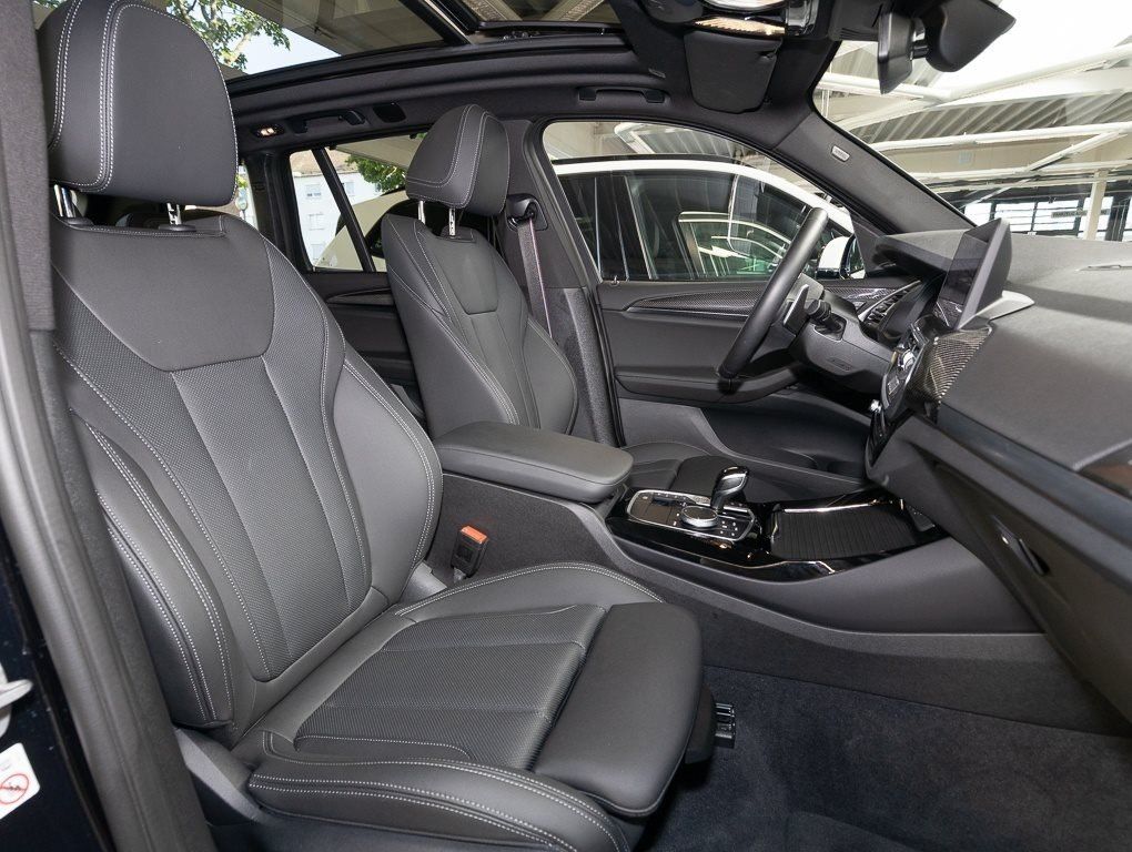BMW X3 xDrive30d M Sportpaket - Samsaru's Car Outlet