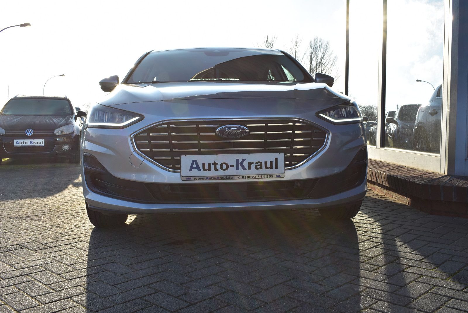 Ford Focus 1.0 EcoBoost Hybrid Aut. TITANIUM - Samsaru's Car Outlet