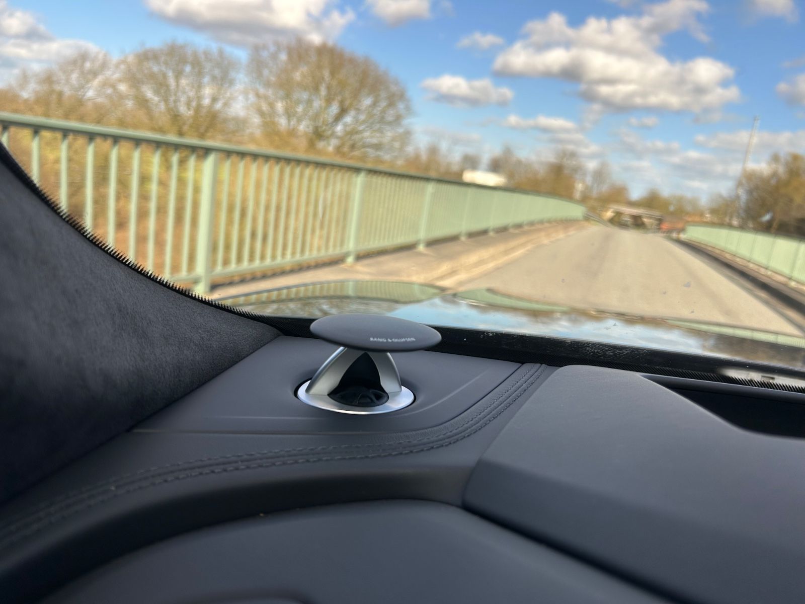 Audi RSQ8 DYN 4.0 TFSI Quattro TÜV-NEU-VMAX-2xCarbon