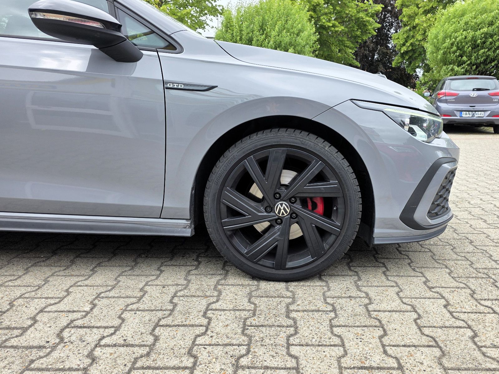 Volkswagen Golf VIII Limo GTD Black Style Pano HarmanKardon