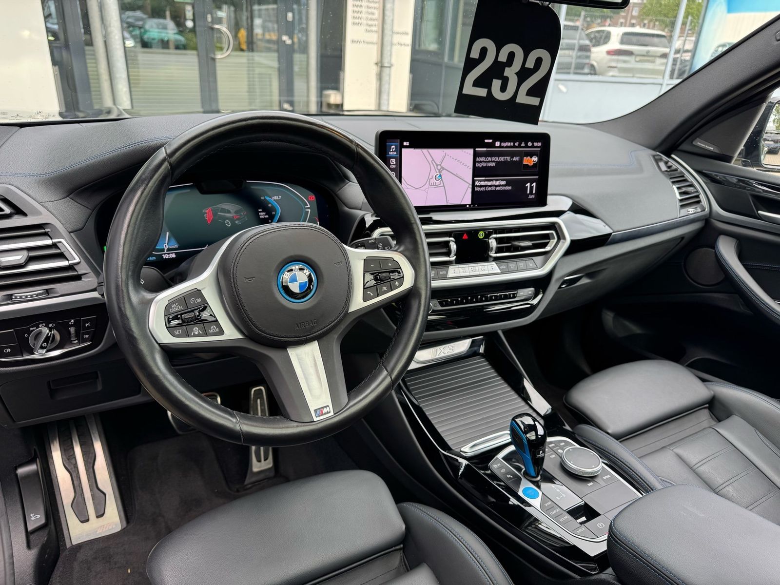 BMW iX3 M Sport AHK PANO h&k DA-Pro HuD 360° Impress