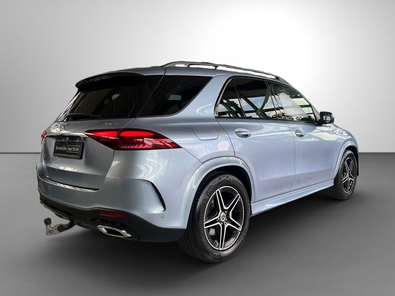 Mercedes-Benz GLE 300 d 4M AMG Night Distronic Pano AHK 360