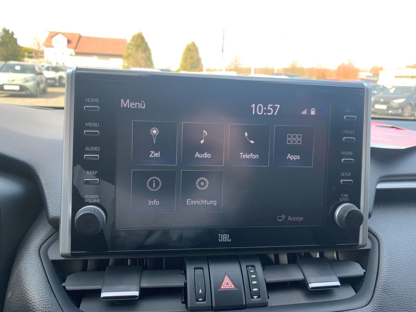 Toyota RAV 4 Plug-in Hybrid 4x4 - Samsaru's Car Outlet