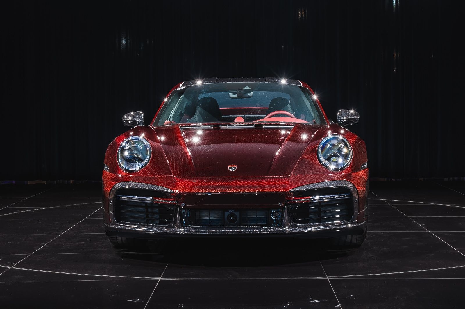 Porsche 911 (992) Turbo S Topcar +Full Carbon body 1of 7
